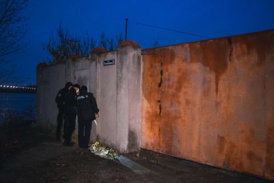 У Києві на Подолі знайшли закривавлене тіло чоловіка