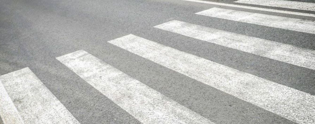 В Мариуполе пешеход зарезал водителя из-за замечания относительно перехода дороги в неустановленном месте