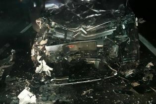 Понівечені автомобілі та загиблі пасажири. На Львівщині сталася смертельна ДТП