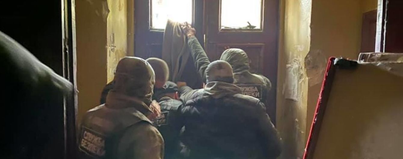 Открытое дело и 11 задержанных. В полиции Киева озвучили свою версию столкновений под общежитием