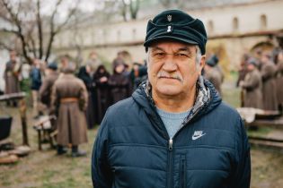 Василь Шкляр став лауреатом премії імені Василя Симоненка