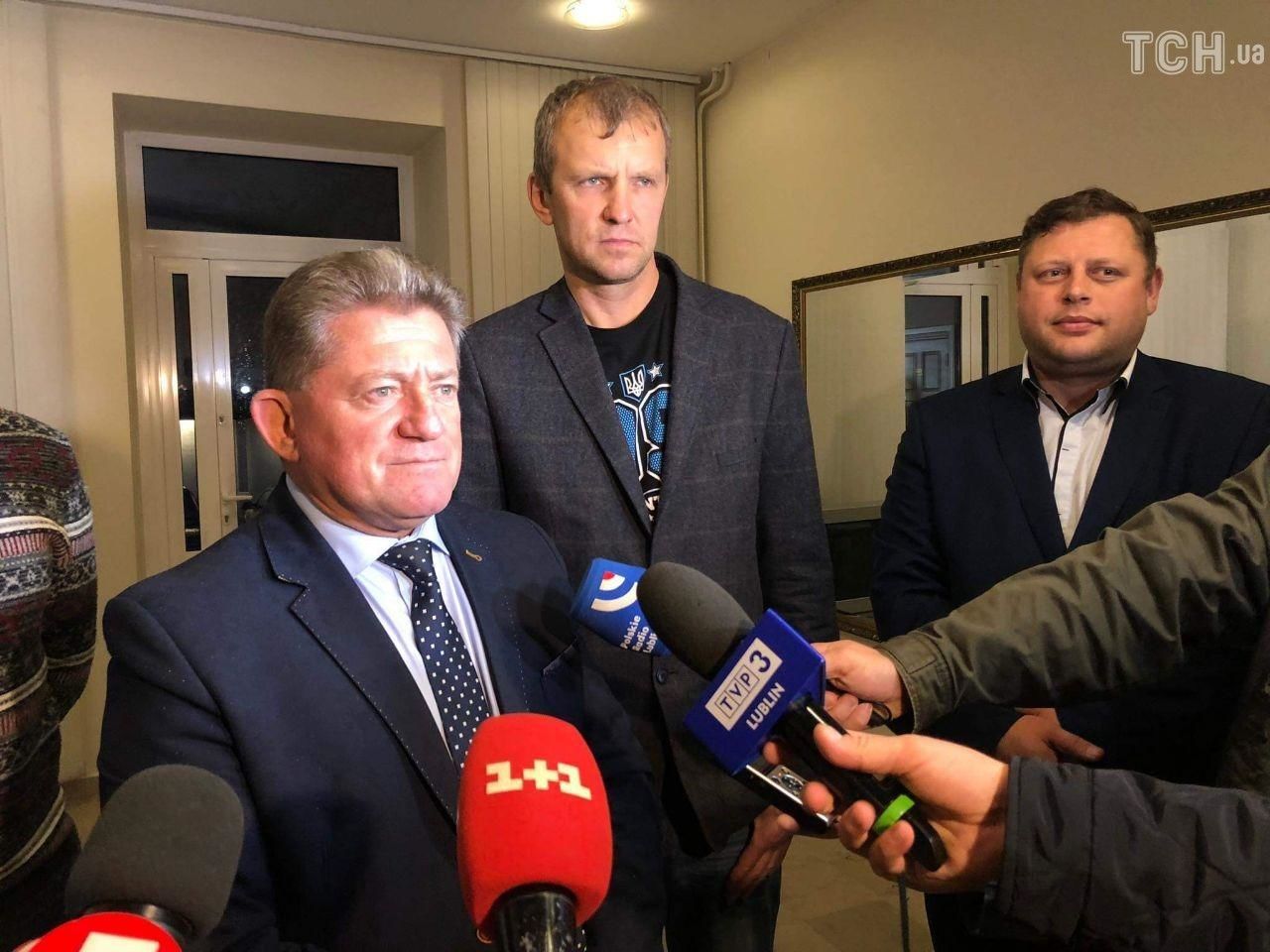 ігор мазур з українським консулом василем павлюком