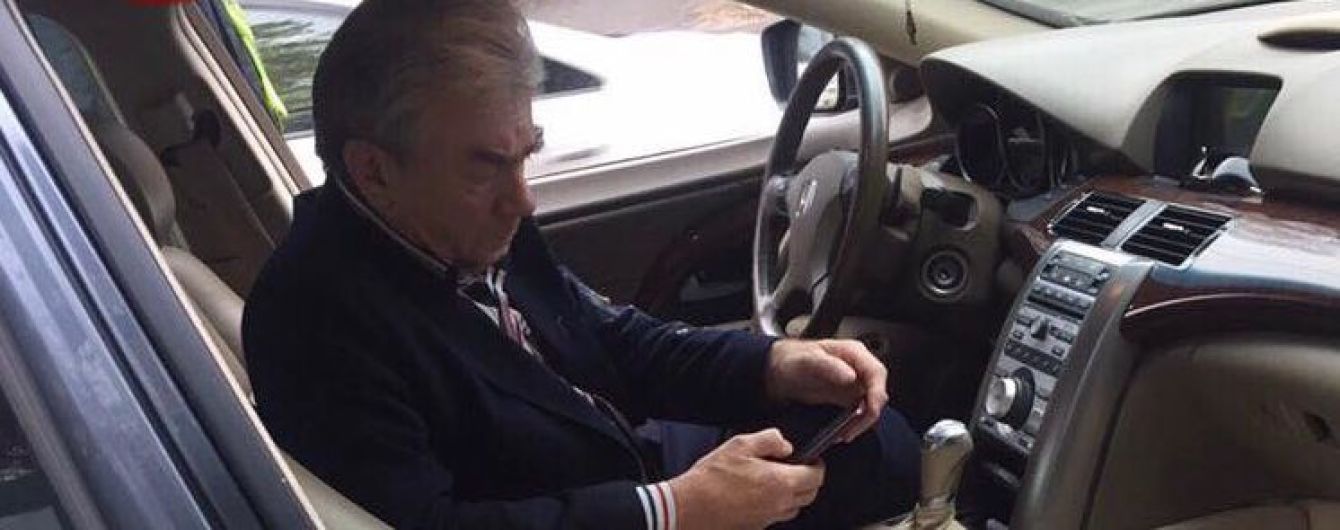 В Киеве полиция остановила автомобиль с пьяным дипломатом