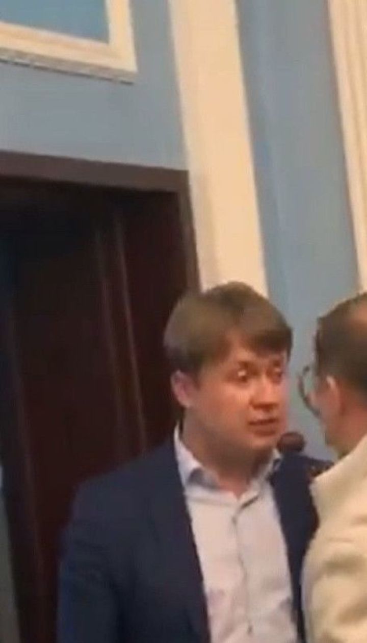 Громкая отставка: Зеленский уволил своего представителя в правительстве Андрея Геруса