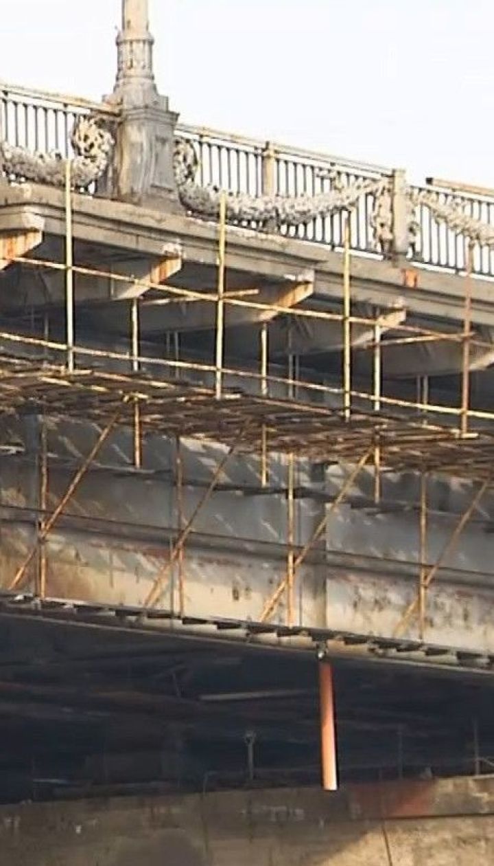 На грани разрушения: мост Патона продолжает съедать ржавчина и коррозия