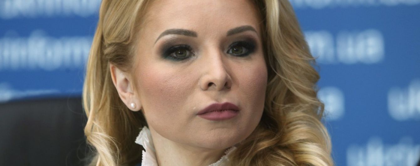 Задержание работницы Офиса президента на взятке. СМИ назвали имя ее скандальной сообщницы