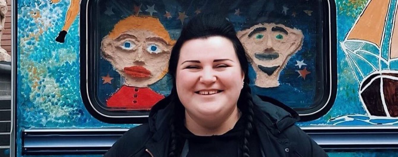 Смелая alyona alyona показала фигуру в купальнике