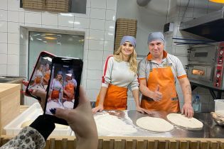 Певица Ирина Федишин показала, как впервые в жизни готовила пиццу