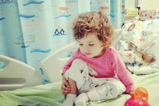 В немедленной помощи нуждается 2-летняя Полинка