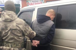 На Киевщине вооруженный пенсионер МВД напал на полицейских, освобождая задержанного за разбой