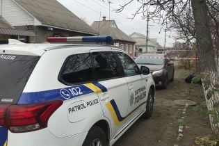 Травмы лица и ушибы плеча. На Закарпатье совершили сразу два нападения на полицейских