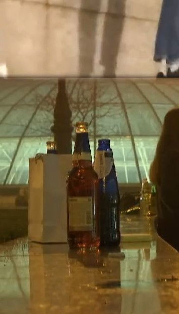 Нетверезі підлітки та гучна музика: рейд Майданом напередодні річниці Революції гідності