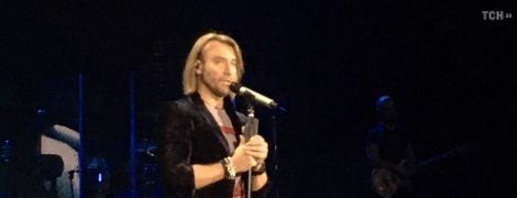 Во время концерта Олега Винника фанатки дубасили друг друга и таскали за волосы