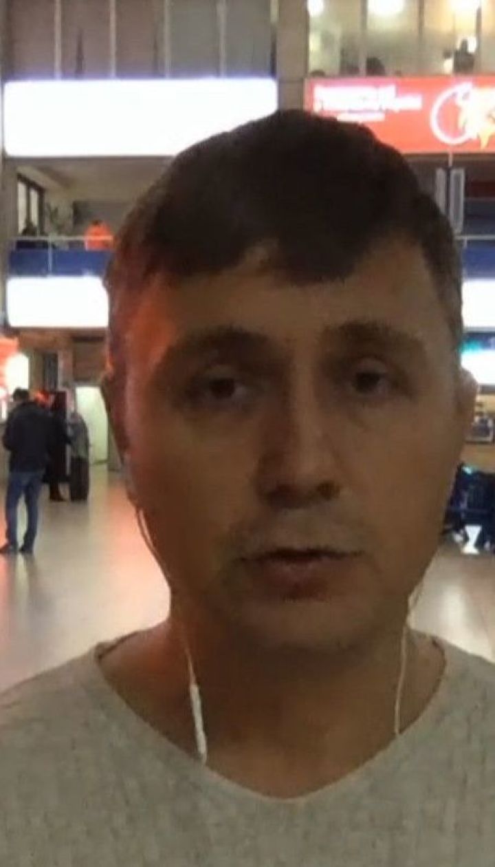До 12 часов в аэропорту Одессы отменили все рейсы из-за аварийной посадки самолета