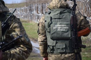 На Буковине пограничники обстреляли контрабандистов на границе с Молдовой: есть раненые