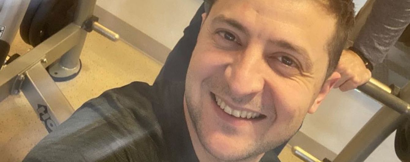 "Хорошего монинга". Зеленский показал, чем занимается в воскресное утро