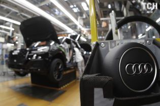 Volkswagen приостановил сборку кроссоверов Audi в России