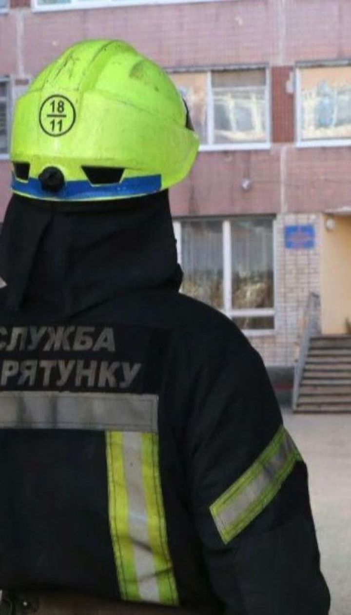 Три школи "замінували" зранку у Дніпрі – школярів екстрено евакуювали