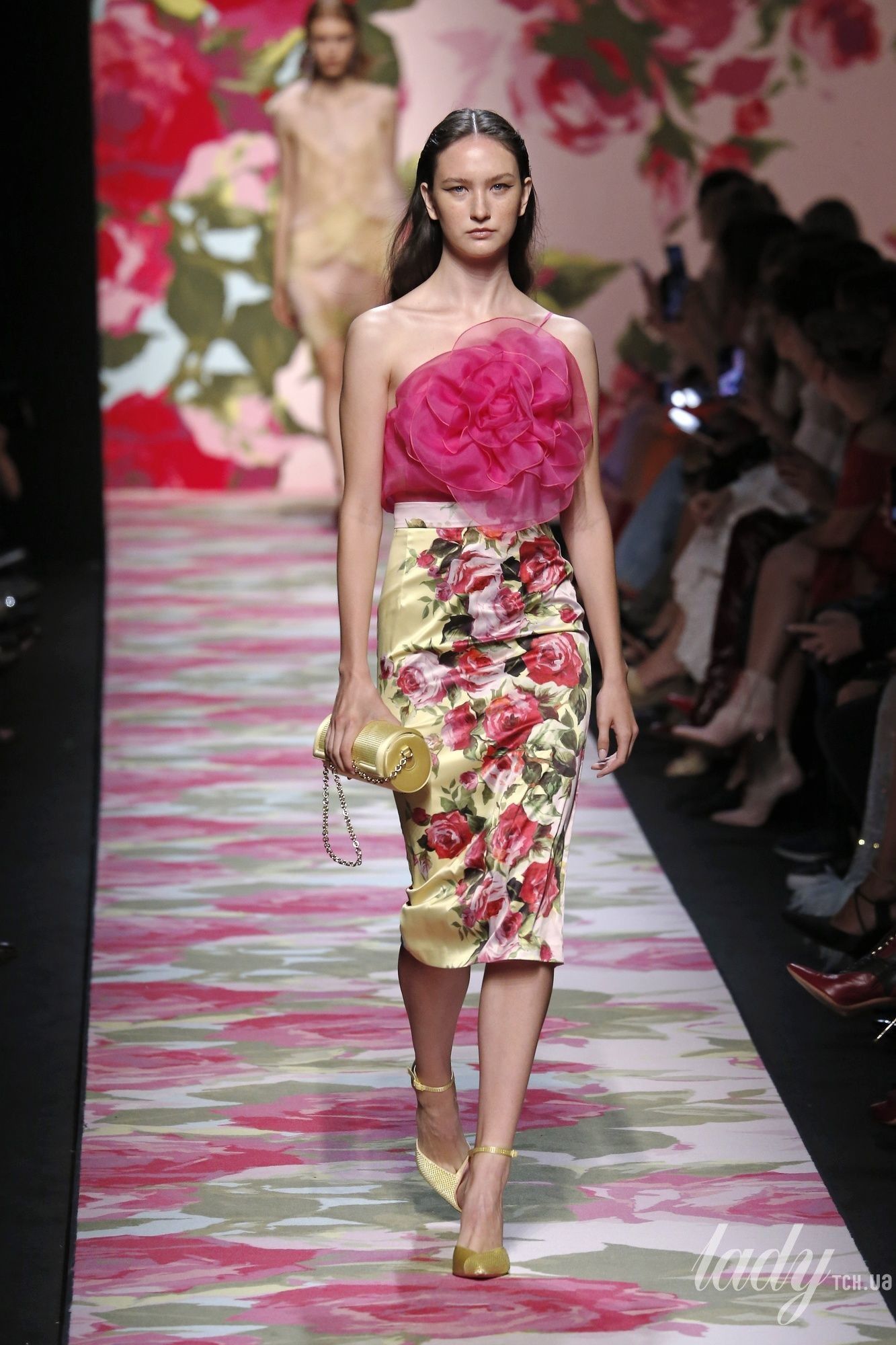 Коллекция Blumarine прет-а-порте сезона весна-лето 2020_33