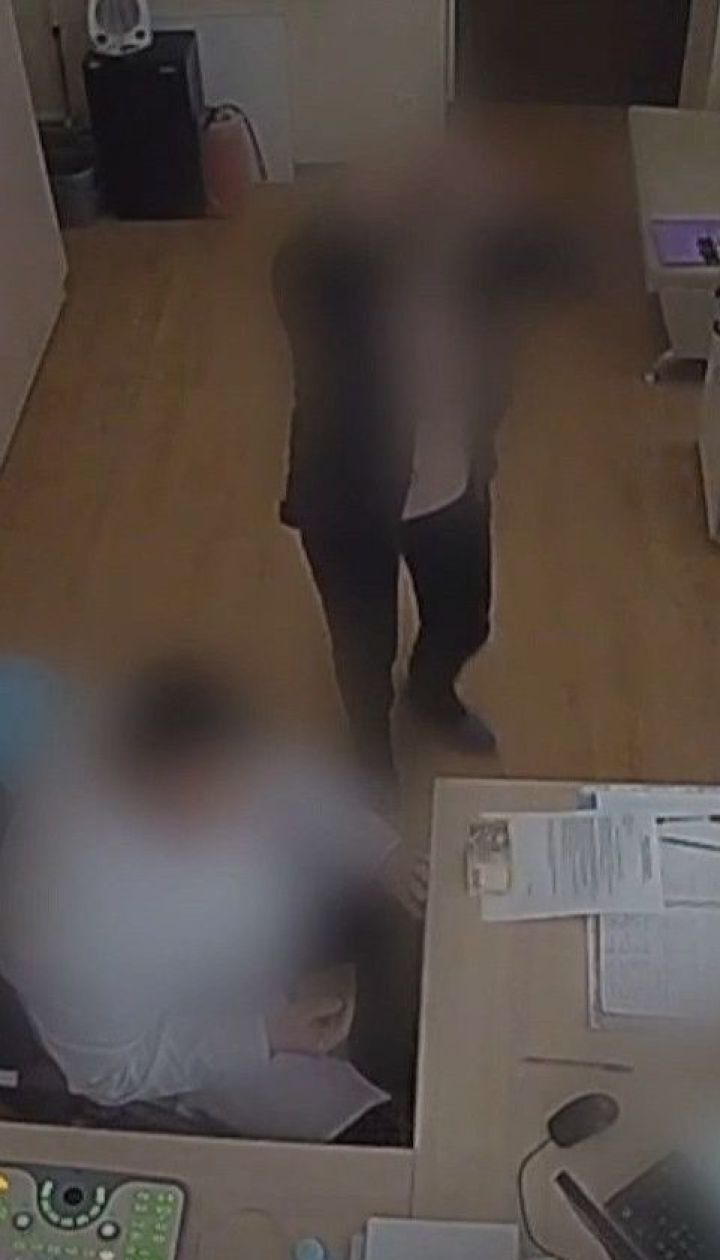 Пациенток в кабинете УЗИ снимали на скрытую камеру и выкладывали видео на порносайт
