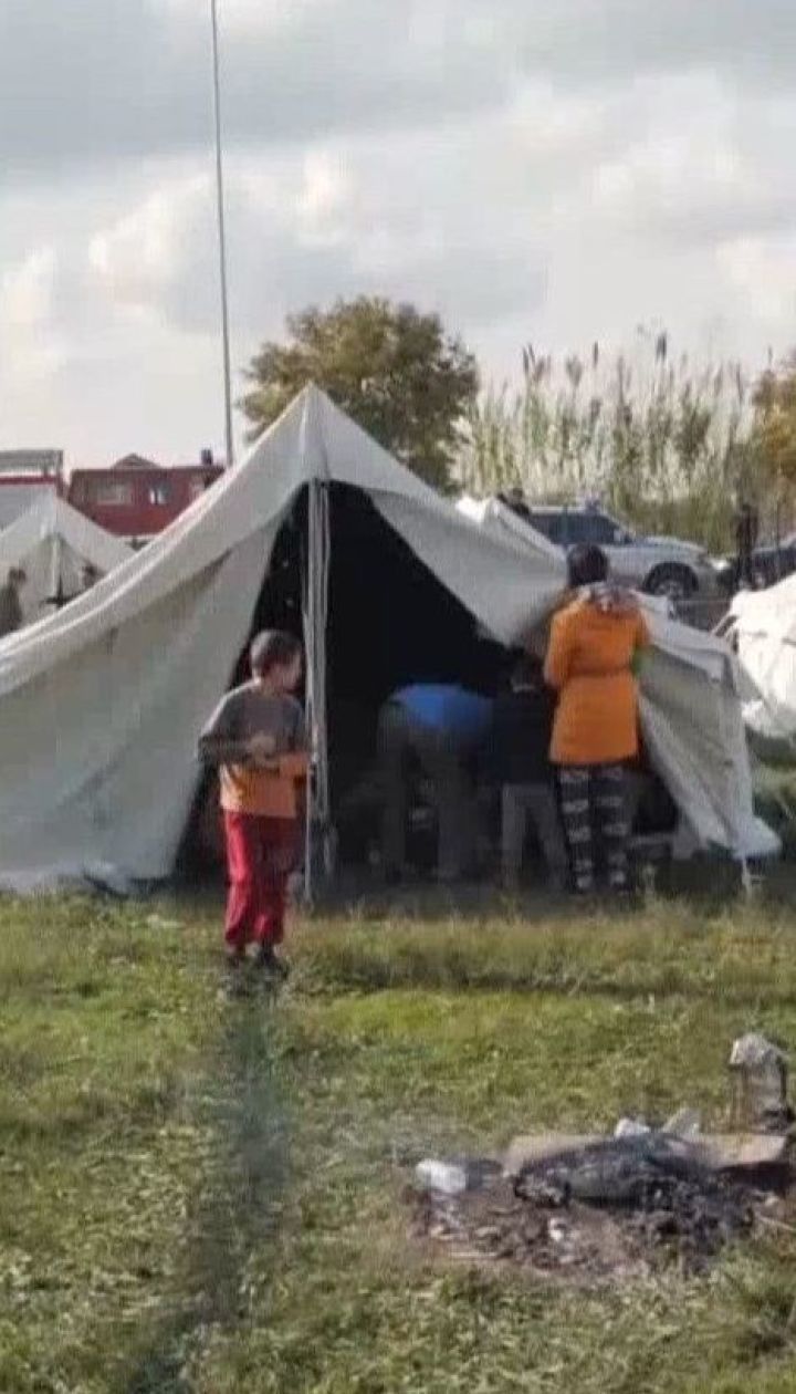 Тисячі родин в Албанії лишились без даху над головою через землетрус