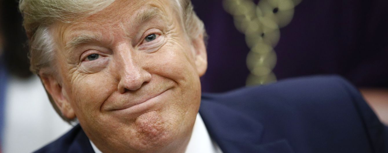 Facebook та Instagram несподівано розблокували акаунти Трампа