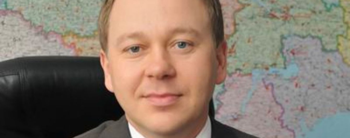 Колишнього голову правління та ексочільницю наглядової ради збанкрутілого "ВіЕйБі Банку" оголосили в розшук