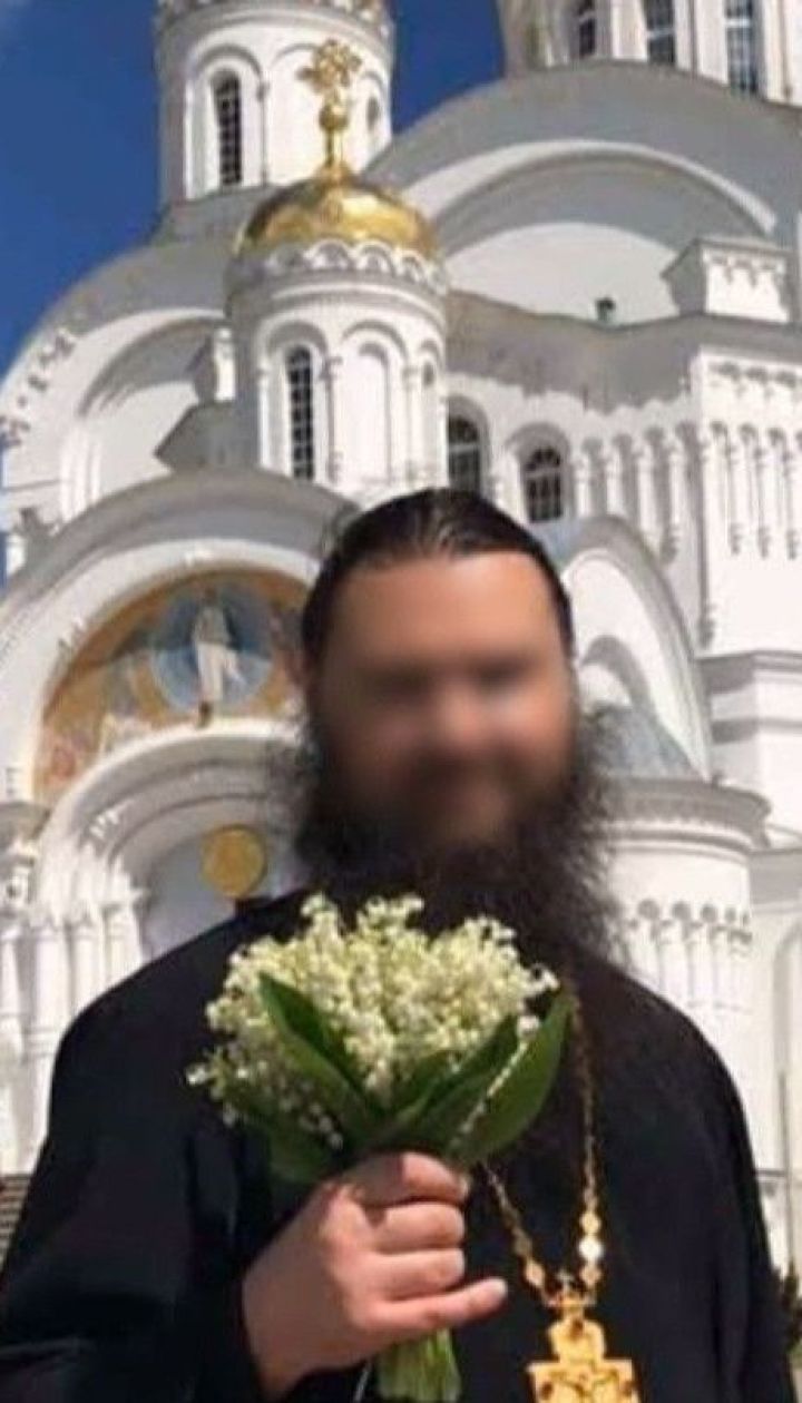В Запорожье священника Московского патриархата задержали при получении посылки с наркотиками