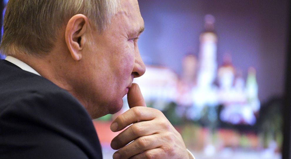 У Кремлі розповіли деталі зустрічі Зеленського та Путіна в Парижі