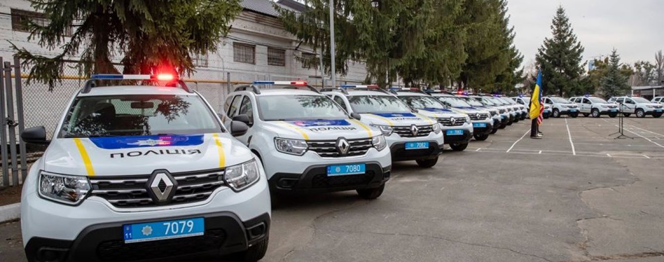 Автопарк Нацполіції поповнився майже сотнею нових автівок