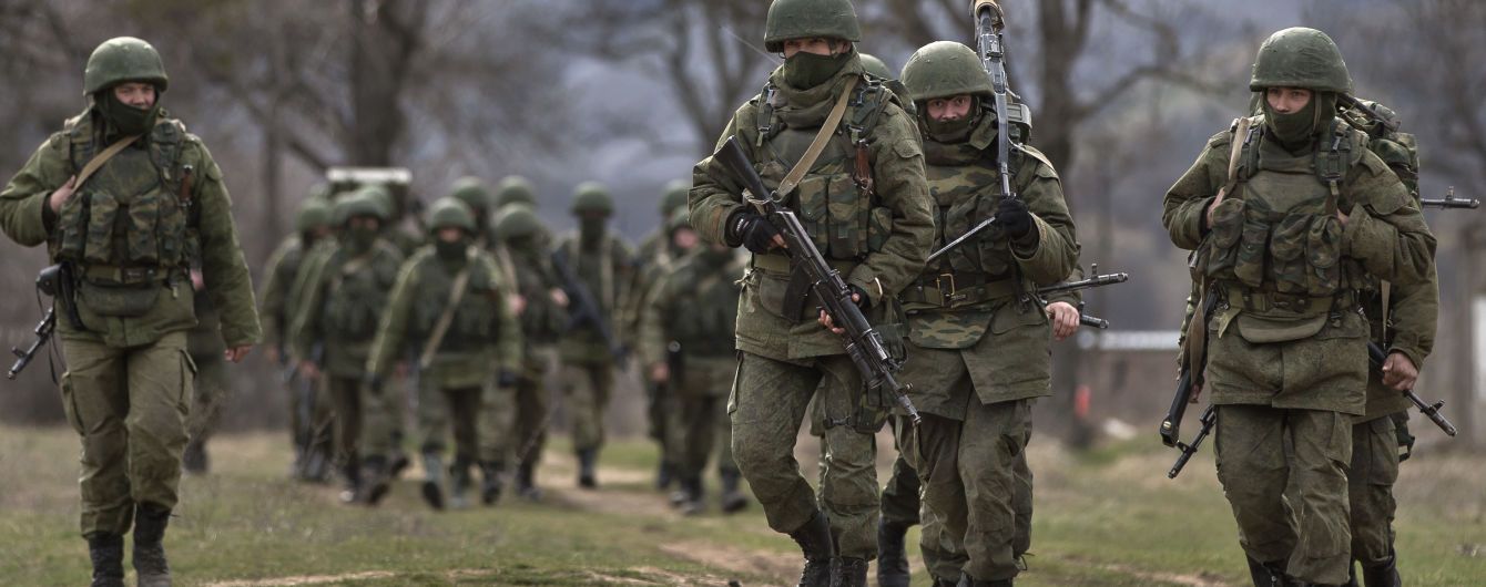 Компанії, що перевозили "зелених чоловічків" під час анексії Криму, не потрапили під жодні санкції – ЗМІ