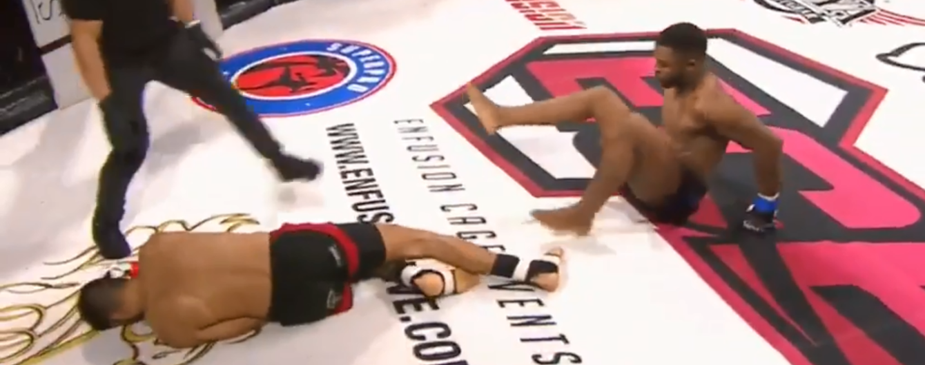 Бойцы MMA одновременно нокаутировали друг друга во время турнира в Португалии
