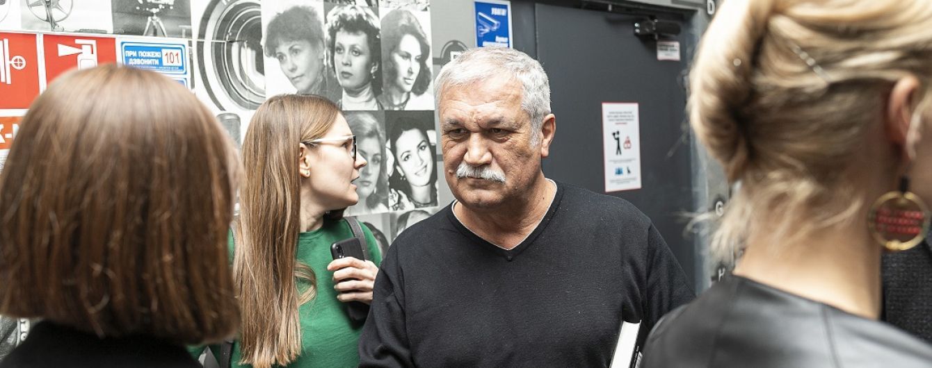 Василий Шкляр встретился с поклонниками на допремьерном показе ленты "Черный ворон"