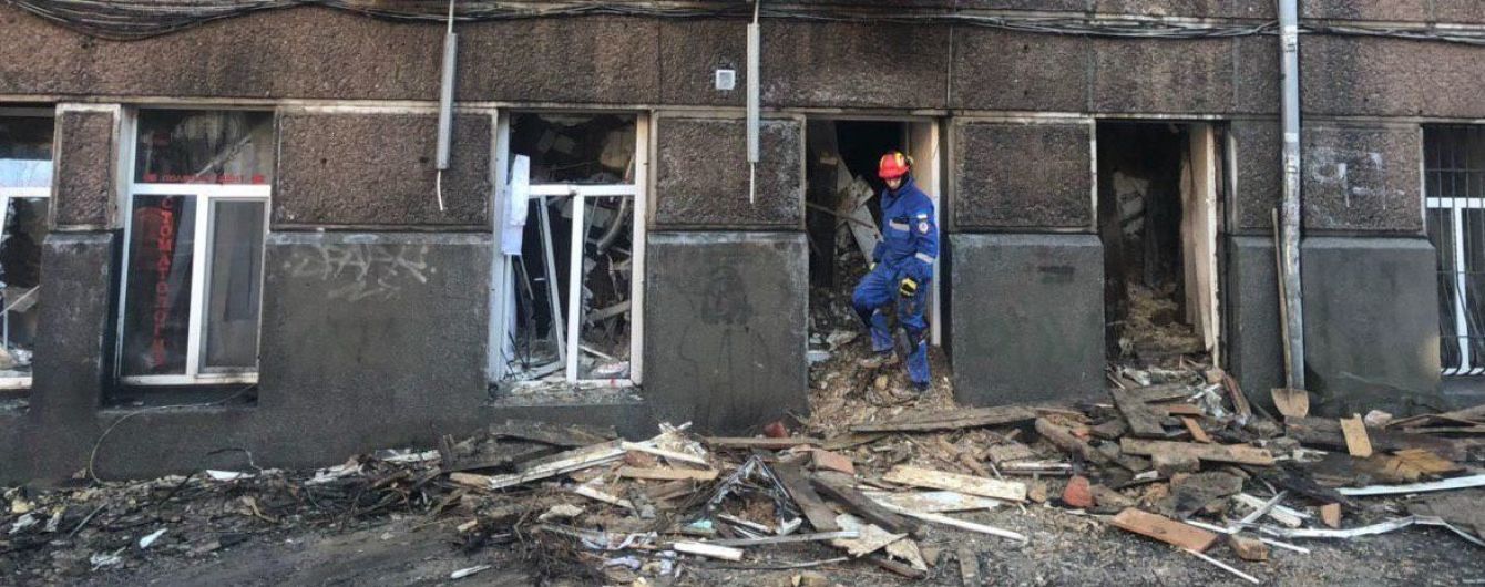 Под обломками сгоревшего здания колледжа в Одессе обнаружили тело второй жертвы