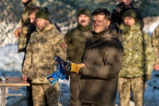 От святой Варвары до гетмана Пилипа Орлика: президент в День ВСУ присвоил почетные названия боевым подразделениям