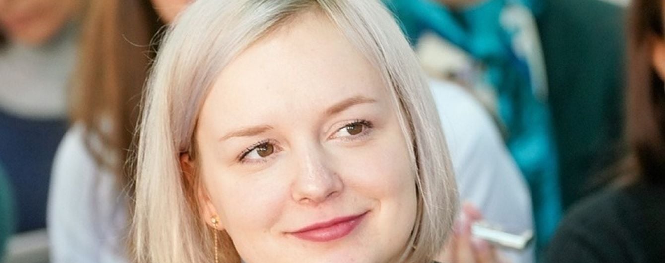 "Усім все одно, якщо ви не будете є**шить". В РФ чиновниця лайкою закликала молодь працювати