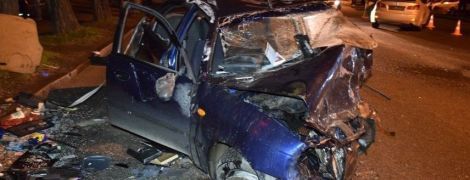 В Николаеве погибли водитель и пассажир такси после ДТП с Lexus, который вылетел на встречку