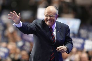 Луценко вимагав від Трампа твіт, а зустріч з Куликом так і не відбулася: подробиці перемовин Джуліані - theБабель