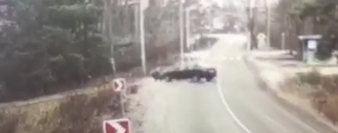 Появилось видео аварии под Киевом, в которой пострадали двое детей