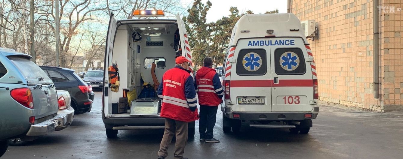 У Дніпрі автомобіль на смерть збив двох чоловіків на пішохідному переході