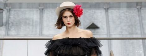 Пышные юбки и короткие шорты в коллекции Chanel прет-а-порте сезона весна-лето 2020