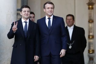 Лідери всіх країн-учасниць "нормандського саміту" прибули до Єлисейського палацу. Путін приїхав останнім