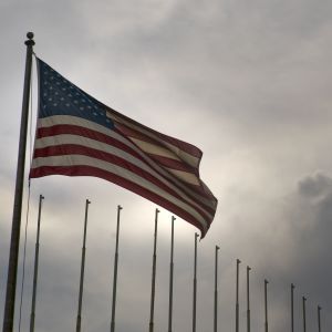 США восстановили санкции ООН против Ирана и готовы наказать другие страны