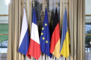 Россия "взяла паузу": подробности 11-часовой встречи политических советников лидеров стран "нормандского формата"