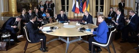 Зеленский объяснил судьбу вопрос о Крыме на "нормандском саммите" в Париже