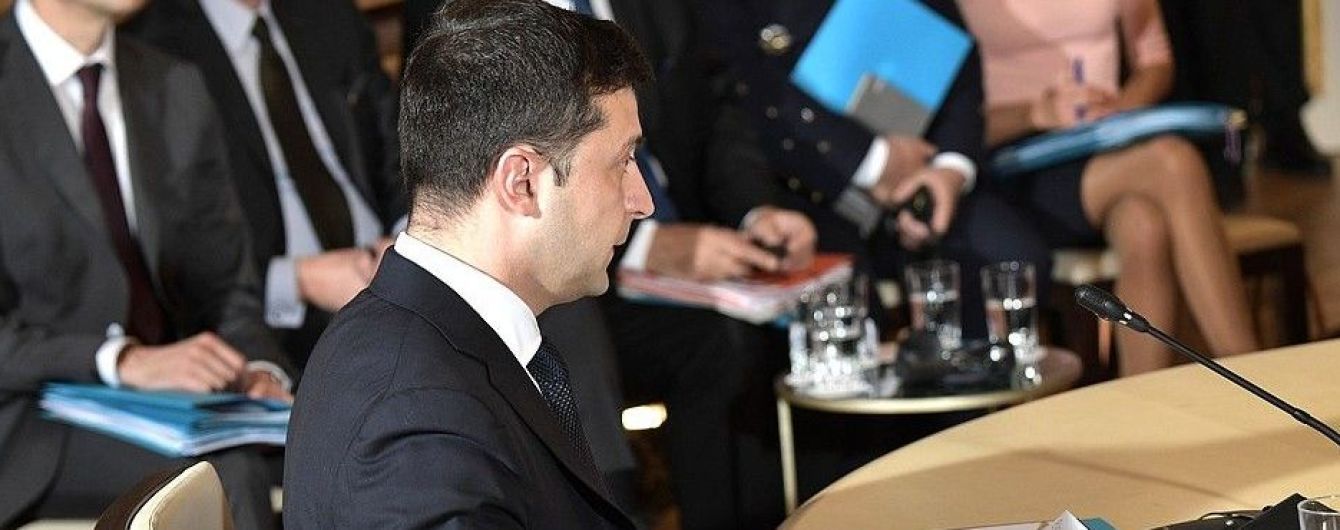 Зеленський запропонував ввести в Мінські переговори людей, яким довелося покинути окупований Донбас