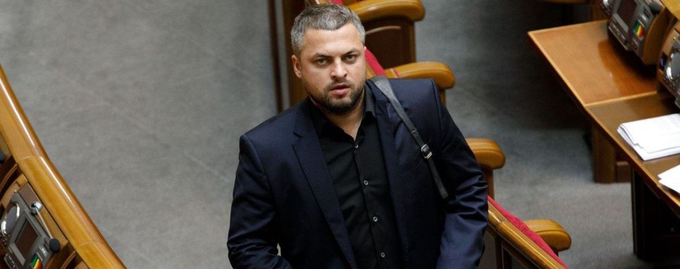 Бійка у Раді: депутат від "Слуги народу" опинився у лікарні зі струсом мозку. Партія зробила заяву