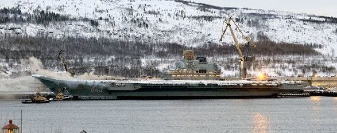 Пожар на крейсере "Адмирал Кузнецов" удалось ликвидировать: судьба одного человека до сих пор неизвестна