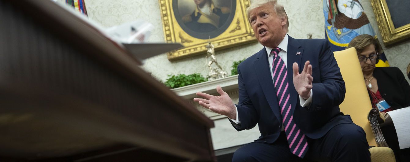 Висміяв Ґрету та вилаяв демократів: Трамп побив власний рекорд за кількістю твітів за один день