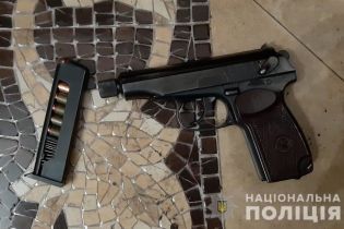 На Киевщине преступники напали на предпринимателя и обстреляли полицейских